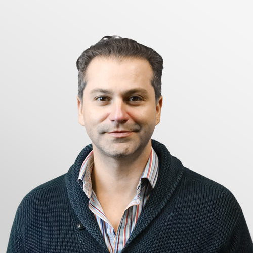 Amir Amidi Plug and Play